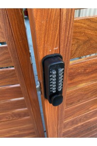 PUSH BUTTON on 1 SIDE - SECURITY LOCK - Black locks